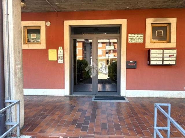 Locale in affitto di 20 m² in Via Antonio Gramsci, 4