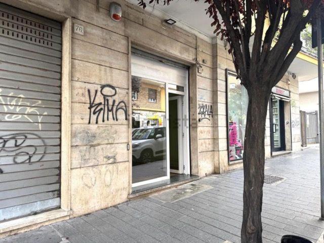 Locale in affitto di 20 m² in Via Edoardo Jenner