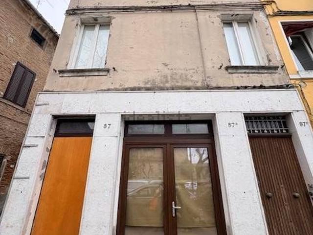 Locale in affitto di 20 m² in Via Giuseppe Garibaldi, 87