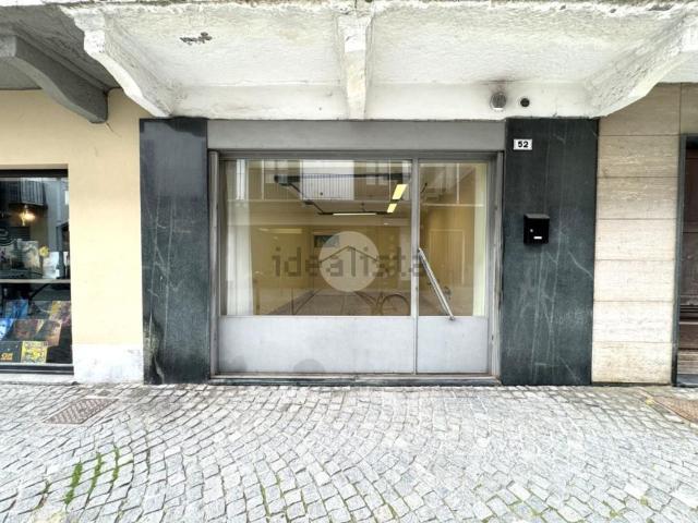 Locale in affitto di 20 m² in Via Maurizio Farina, 52