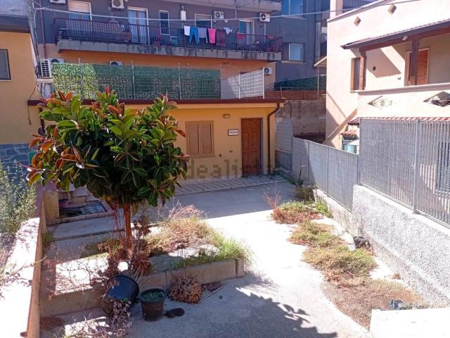 Locale in affitto di 217 m²