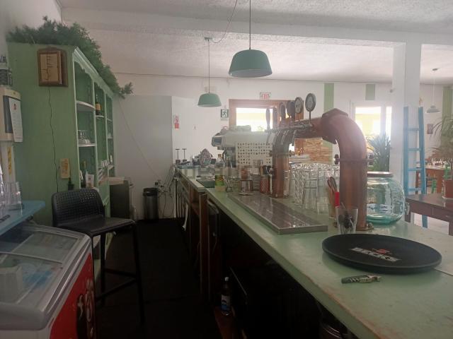 Locale in affitto di 220 m² in Via del laghetto, 14