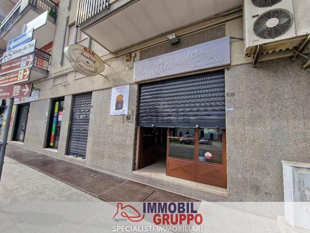 Locale in affitto di 220 m² in Viale Venezia Giulia