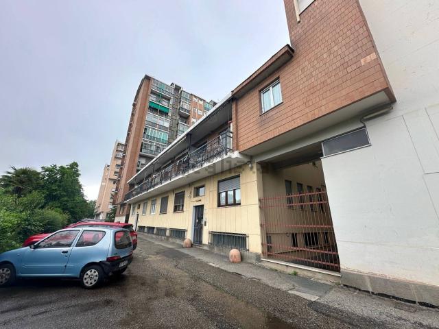 Locale in affitto di 220 m² in Corso Benedetto Croce