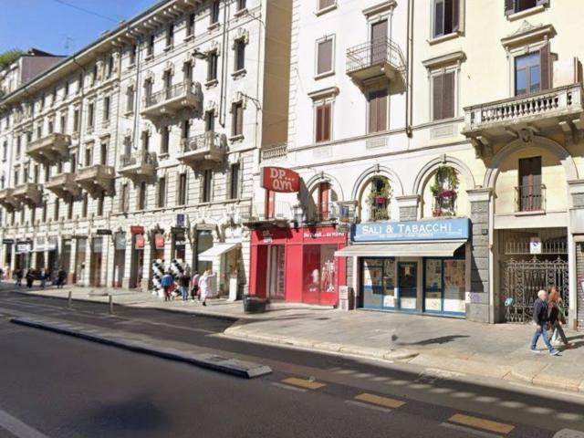 Locale in affitto di 224 m² in Corso Buenos Aires, 49