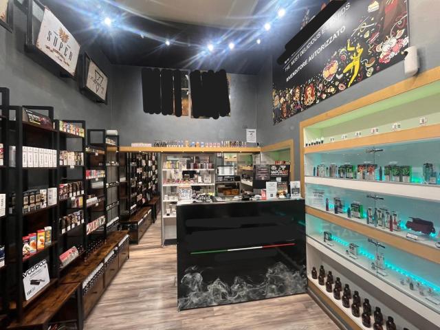 Locale in affitto di 22 m² in Via Cesare Correnti, 21