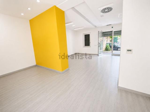 Locale in affitto di 230 m² in Via di Tor Pignattara, 41