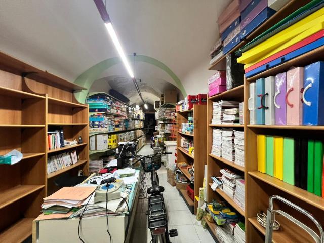 Locale in affitto di 234 m² in Corso Giuseppe Garibaldi