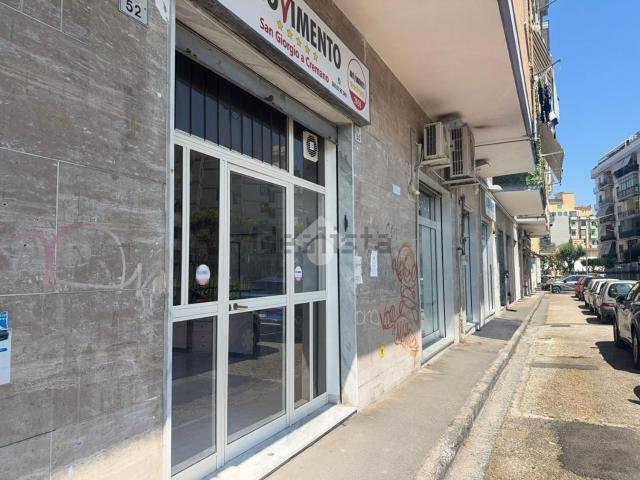 Locale in affitto di 27 m² in Via Aldo Moro, 50