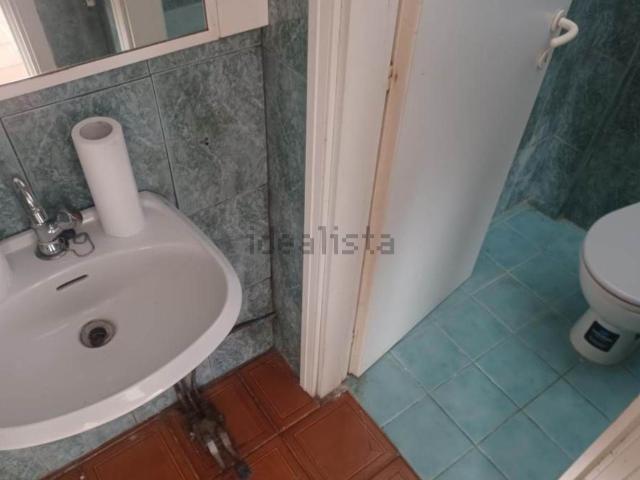 Locale in affitto di 27 m²