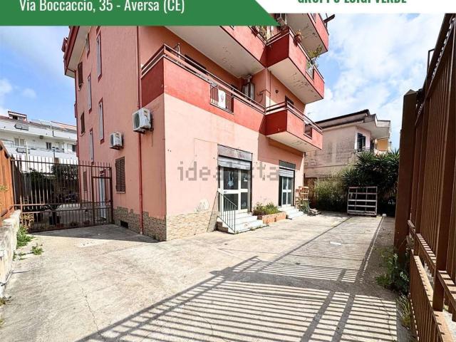 Locale in affitto di 240 m²