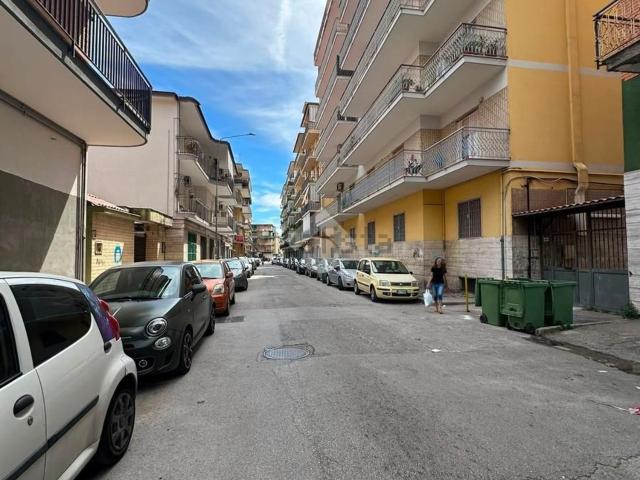 Locale in affitto di 24 m² in Via Sanremo, 91