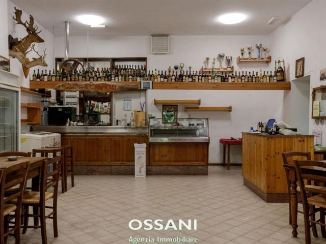 Locale in affitto di 250 m²