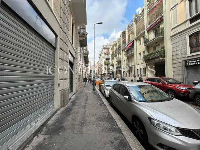 Locale in affitto di 250 m²
