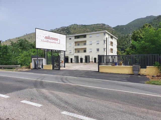 Locale in affitto di 250 m² in Via Casilina Nord, 135