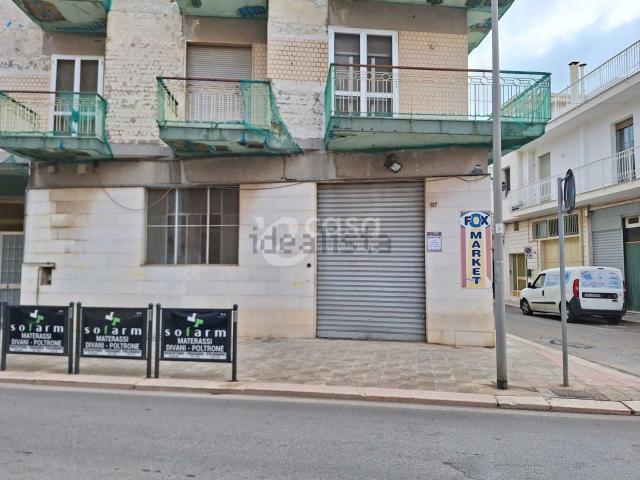 Locale in affitto di 250 m² in Via Crocecchia, 117