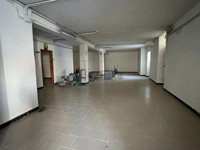 Locale in affitto di 250 m² in Via San Liberatore