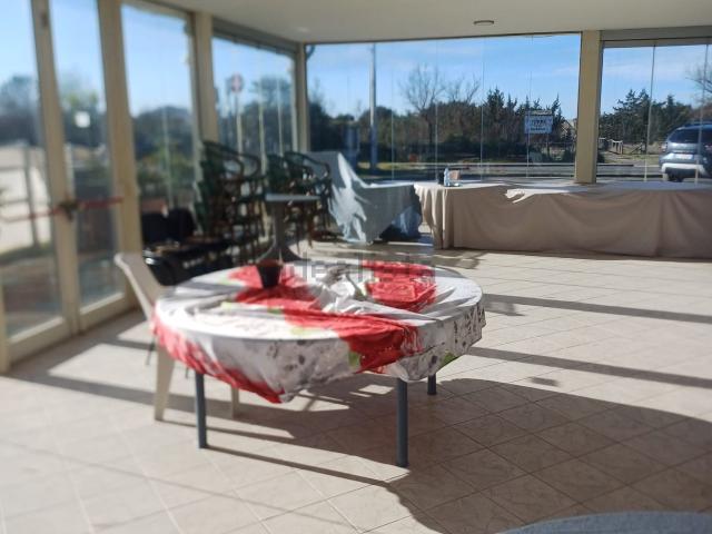 Locale in affitto di 250 m² in Viale Europa, 22