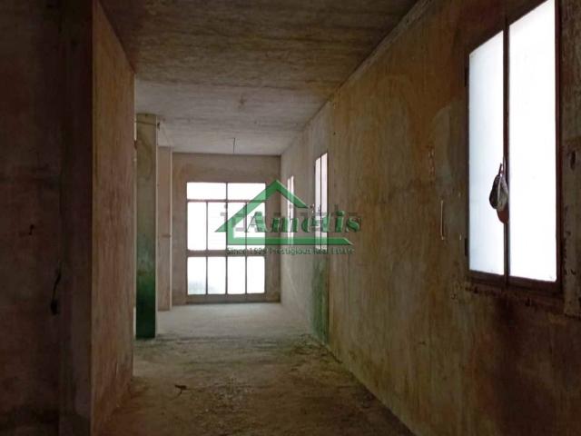 Locale in affitto di 255 m² in Via Vecchia Piemonte