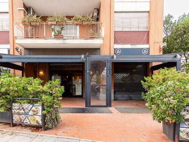 Locale in affitto di 255 m² in Viale Michelangelo, 189
