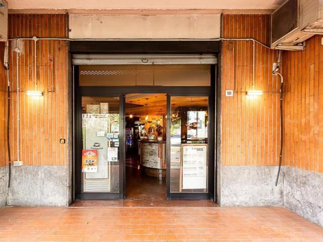 Locale in affitto di 255 m² in Viale Michelangelo, 189