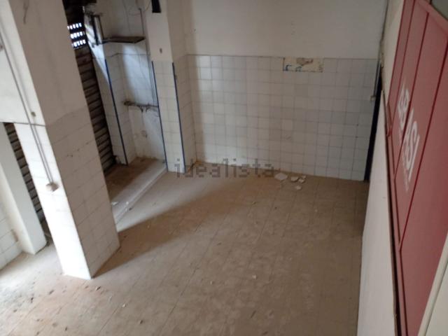 Locale in affitto di 25 m² in Traversa Cavalleggeri D&apos Aosta