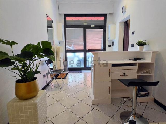 Locale in affitto di 25 m² in Vicolo del Falcone, 2
