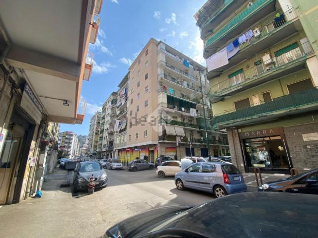 Locale in affitto di 25 m² in Via Divisione Siena, 66