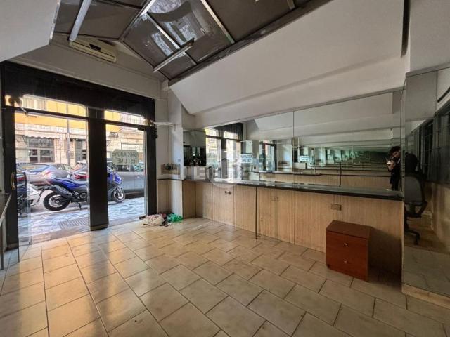 Locale in affitto di 25 m² in Via Ettore Bellini, 18