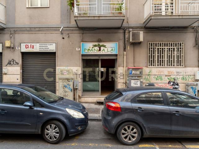 Locale in affitto di 25 m² in Via Padova, 64
