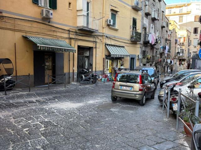 Locale in affitto di 25 m² in Via San Filippo, 1
