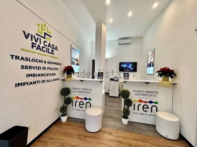 Locale in affitto di 25 m² in Via Silvio Lagustena