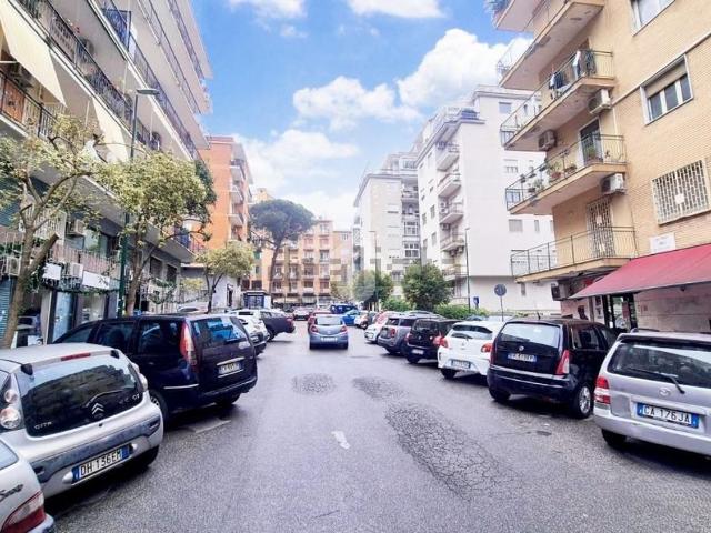 Locale in affitto di 25 m² in Viale Privato Farnese, 24