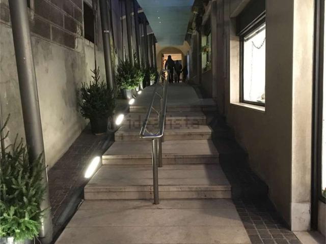 Locale in affitto di 25 m²