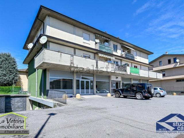Locale in affitto di 260 m²