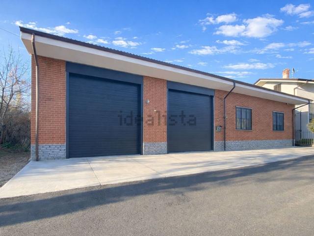 Locale in affitto di 260 m² in Località Colombaio