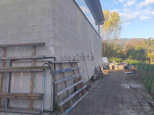 Locale in affitto di 270 m² in Via di Vorno