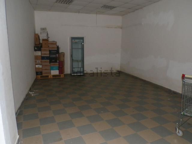 Locale in affitto di 270 m² in Via Marittima, 435