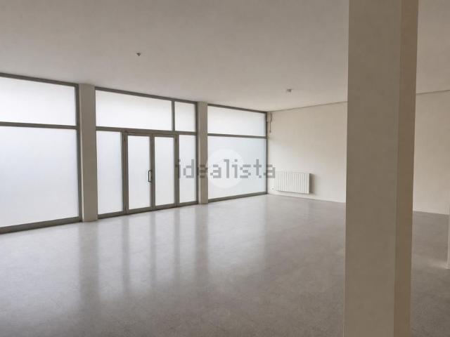 Locale in affitto di 288 m²