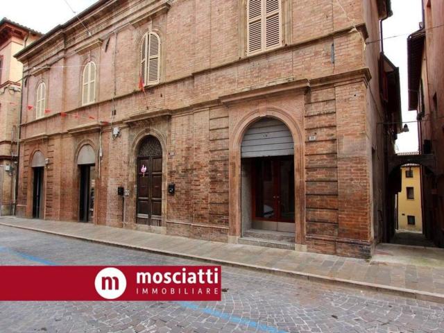 Locale in affitto di 290 m² in Corso Vittorio Emanuele, 35