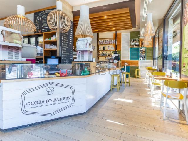 Locale in affitto di 295 m² in Via Nicolò Barabino, 7