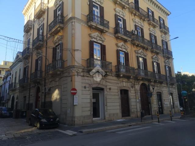 Locale in affitto di 29 m² in Via Giacomo Matteotti, 8