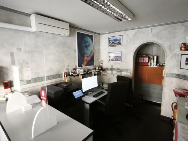 Locale in affitto di 29 m² in Via Pisacane