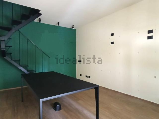 Locale in affitto di 33 m² in Via Bruno Buozzi