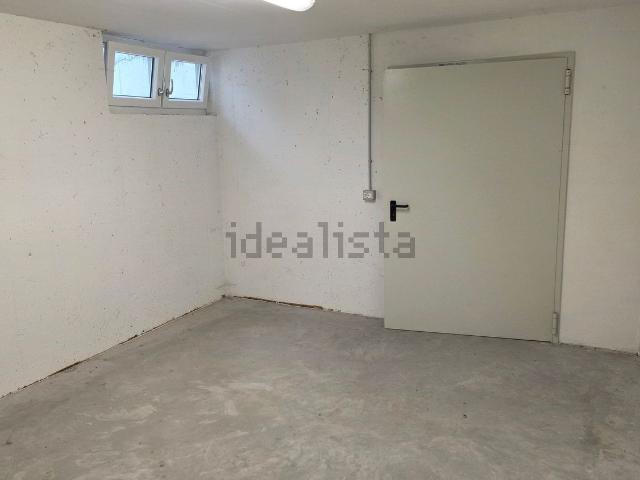 Locale in affitto di 33 m² in Via Santa Maria del Conforto