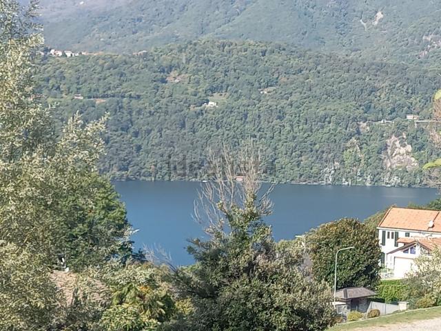 Locale in affitto di 300 m²