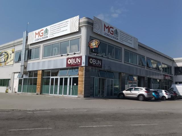 Locale in affitto di 300 m² in Via degli Artigiani, 26