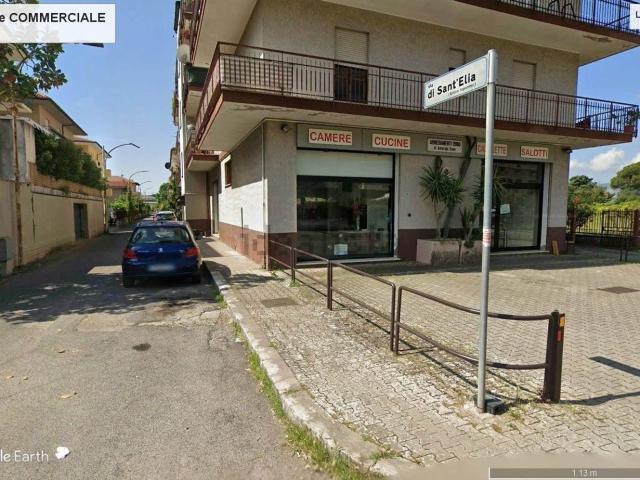 Locale in affitto di 300 m² in Via San Magno