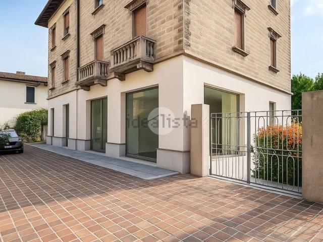 Locale in affitto di 300 m² in Via San Giorgio, 14