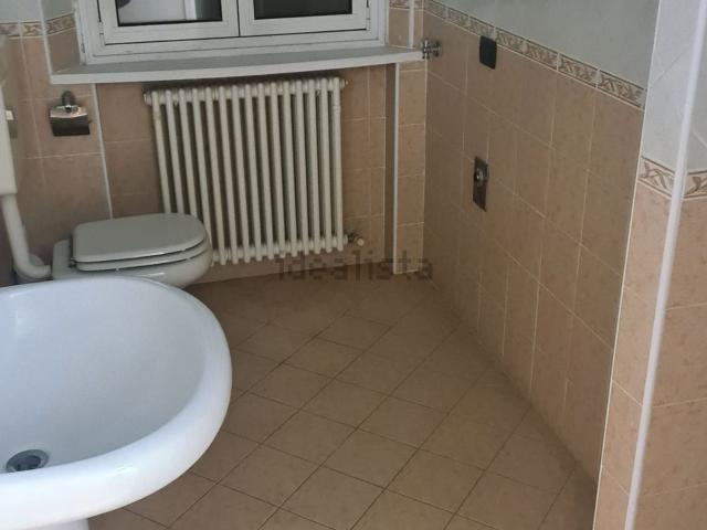 Locale in affitto di 300 m² in Via San Leonardo, 18